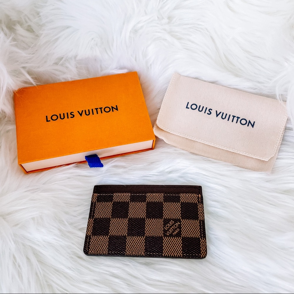 Louis Vuitton Damier Ebene Card Holder